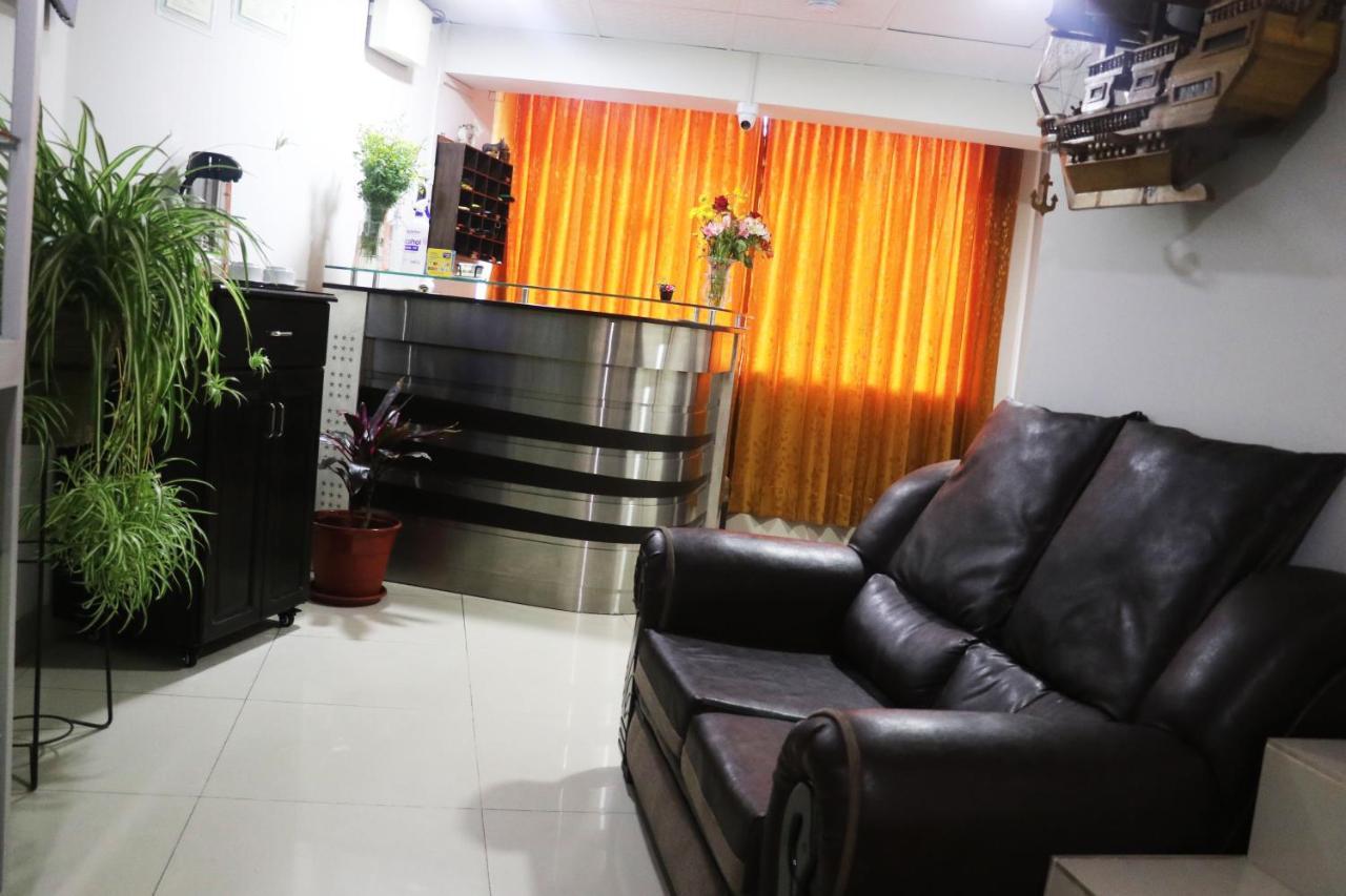 Bunker Hostal